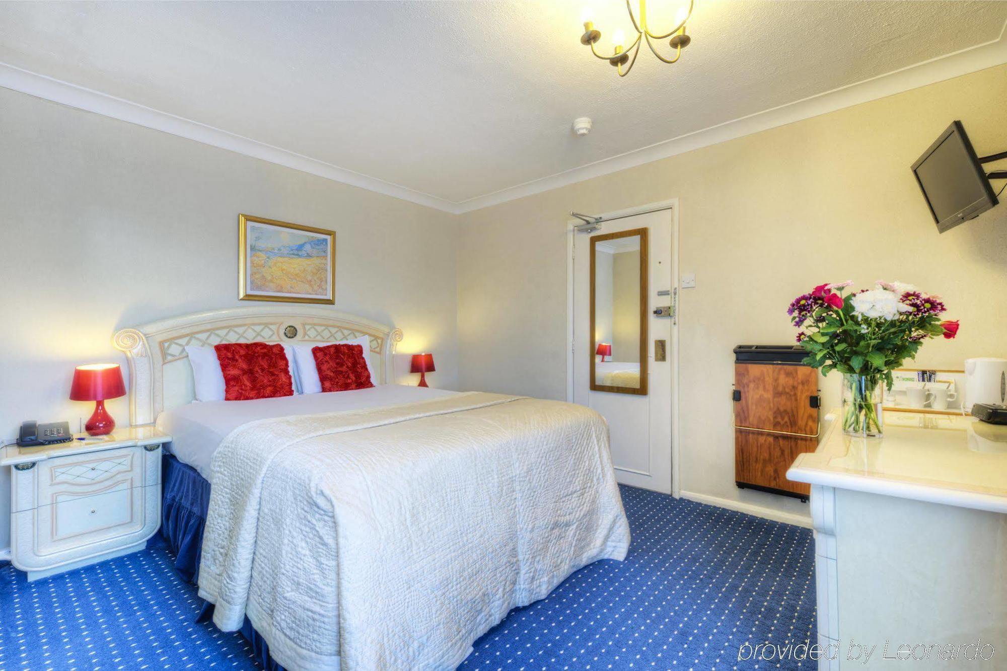 Flexistay Reading West Aparthotel - With Communal Kitchen Use المظهر الخارجي الصورة