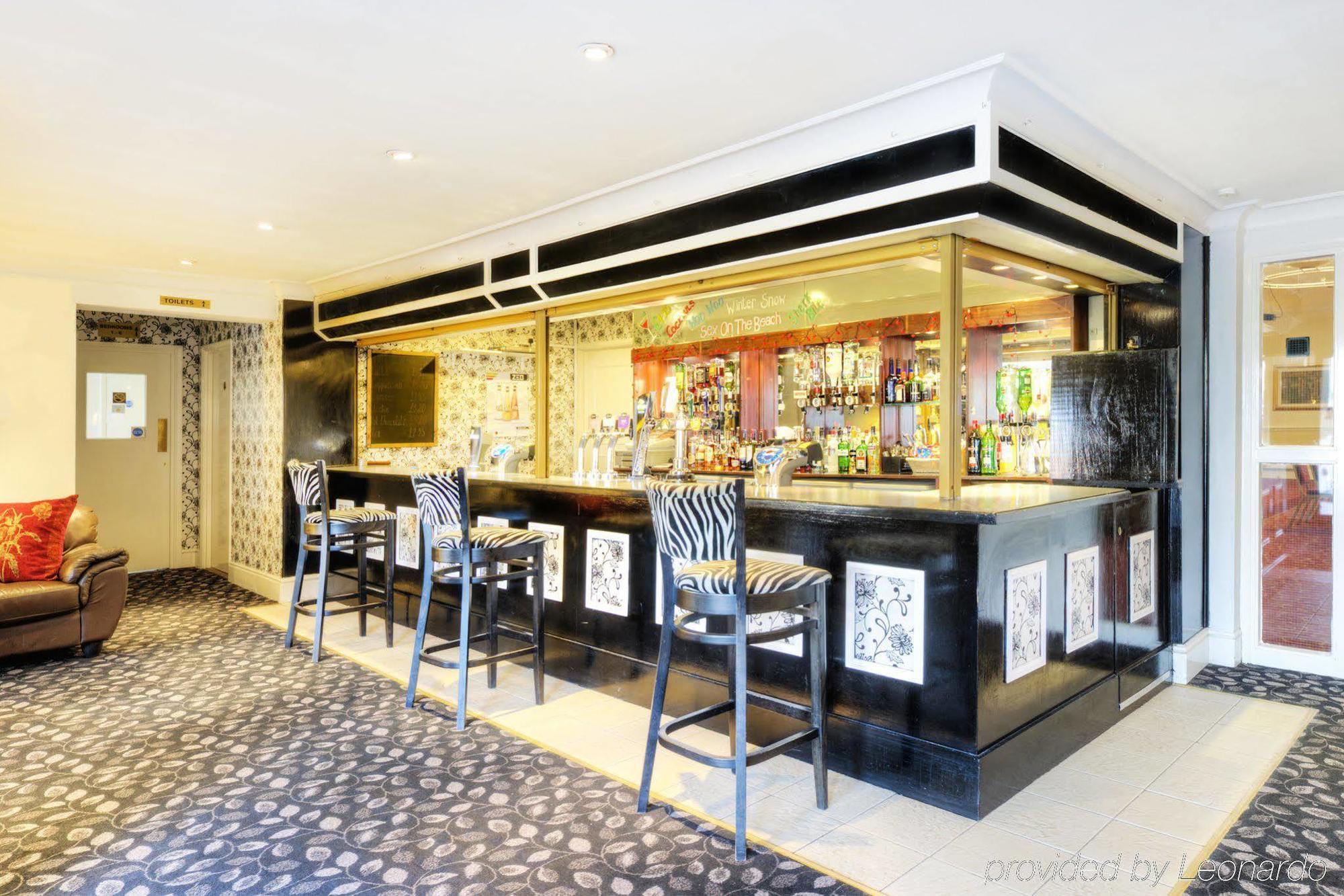 Flexistay Reading West Aparthotel - With Communal Kitchen Use المظهر الخارجي الصورة