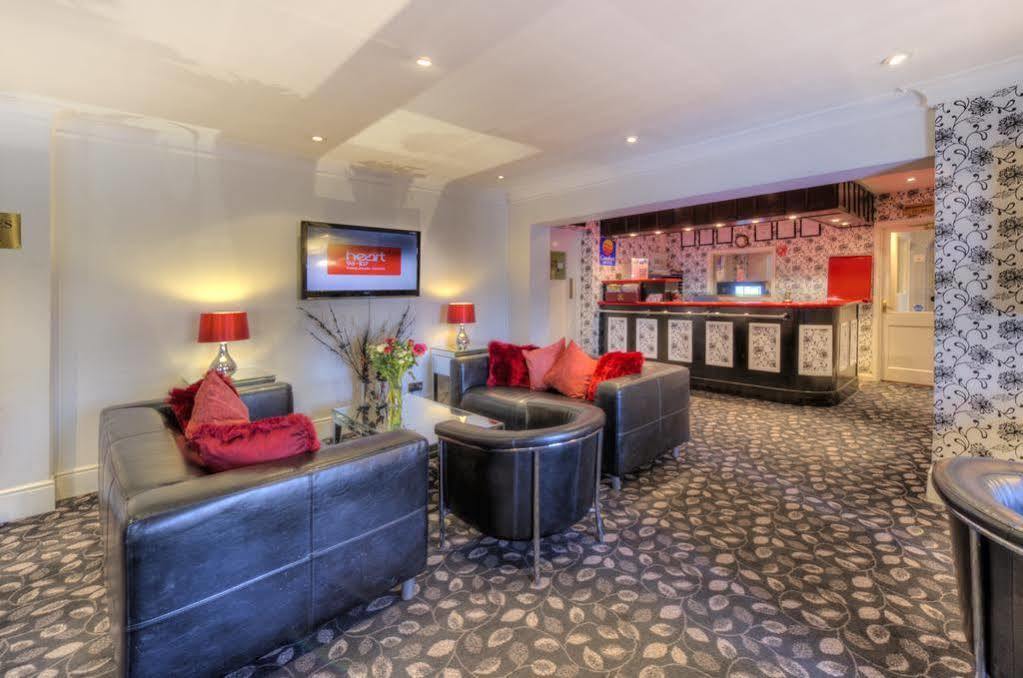 Flexistay Reading West Aparthotel - With Communal Kitchen Use المظهر الخارجي الصورة
