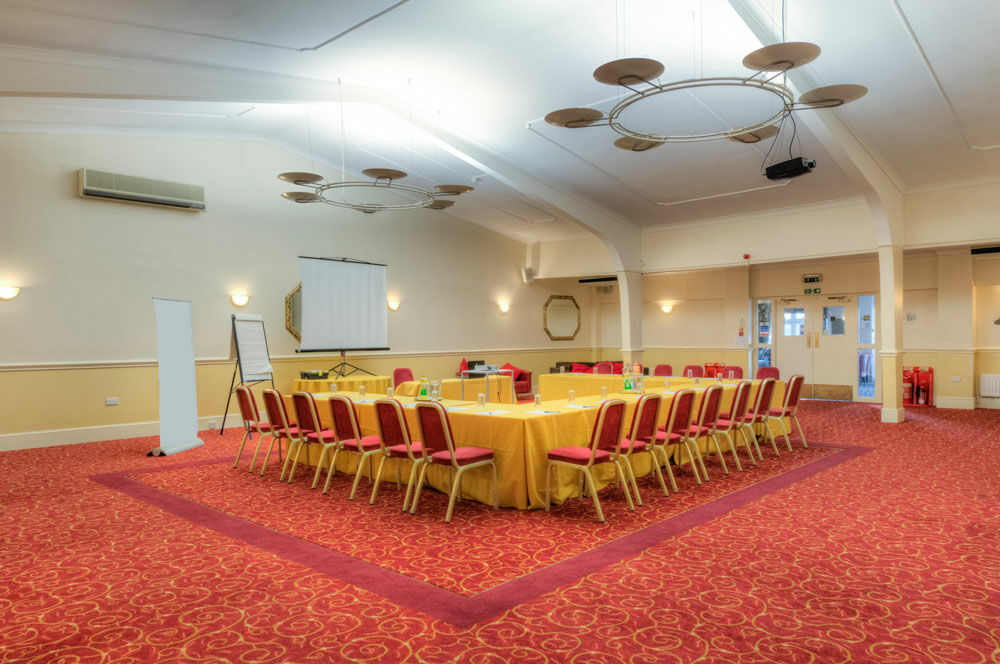 Flexistay Reading West Aparthotel - With Communal Kitchen Use المظهر الخارجي الصورة