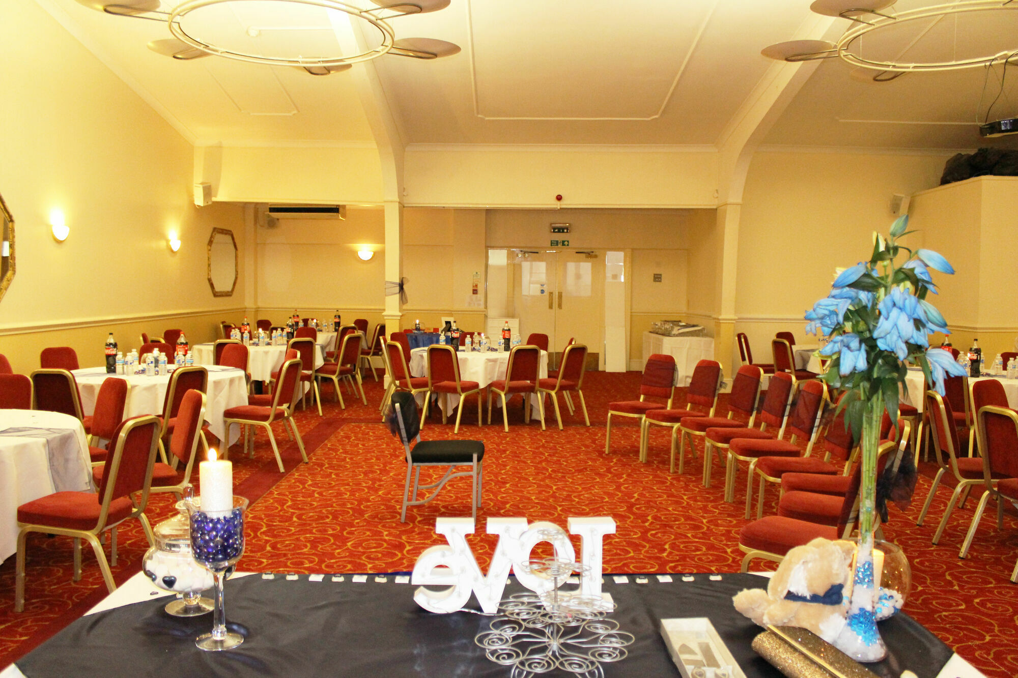 Flexistay Reading West Aparthotel - With Communal Kitchen Use المظهر الخارجي الصورة